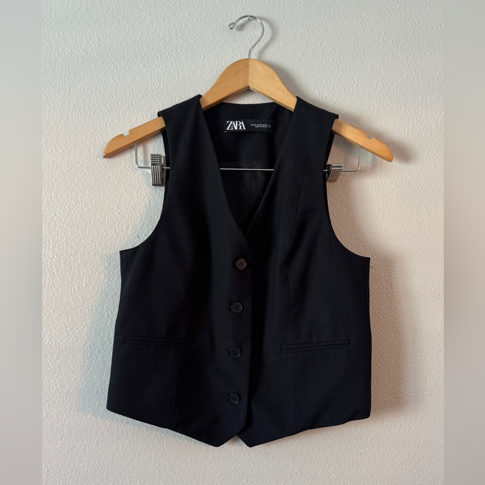 Zara Women's Classic Black Buttoned Vest